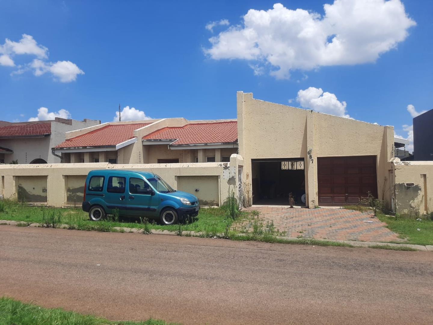 606284_PHOTO-2022-11-26-18-22-56